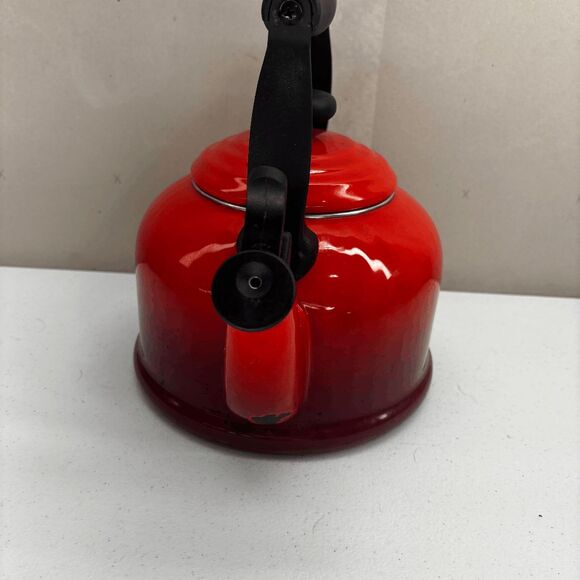 Le Creuset Red Orange Enamel Steel 2.2 Quarts Whistling Tea Pot Hot Water Kettle - Picture 10 of 11